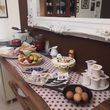 Bed and Breakfast Audrey & Me Пиза Экстерьер фото